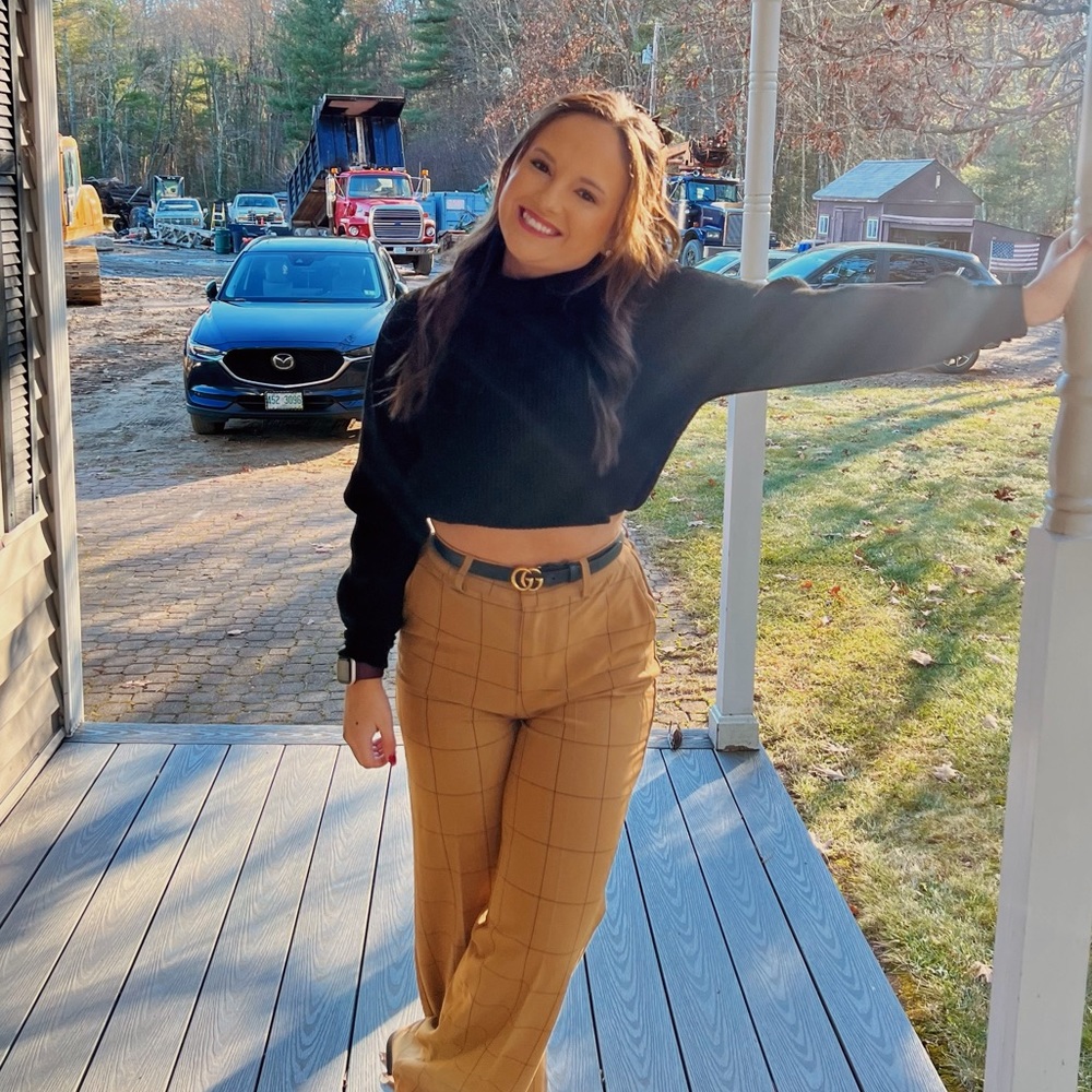 Meet your Posher, Shelbi